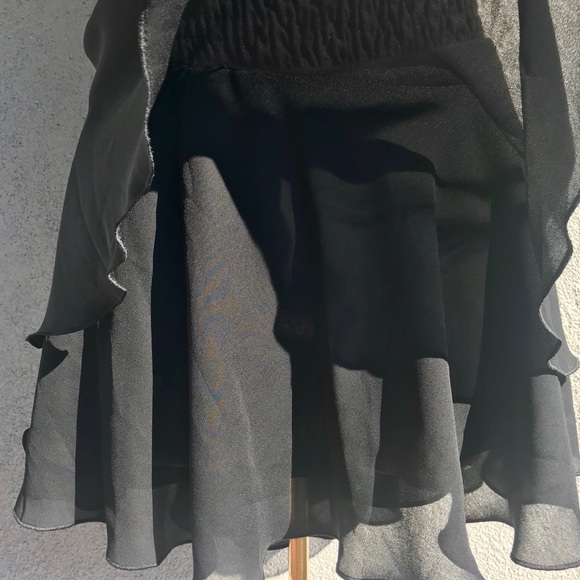 Black 3 Tiered Chiffon Flowing Short Sexy Skirt! Made in Ukraine - Picture 3 of 8